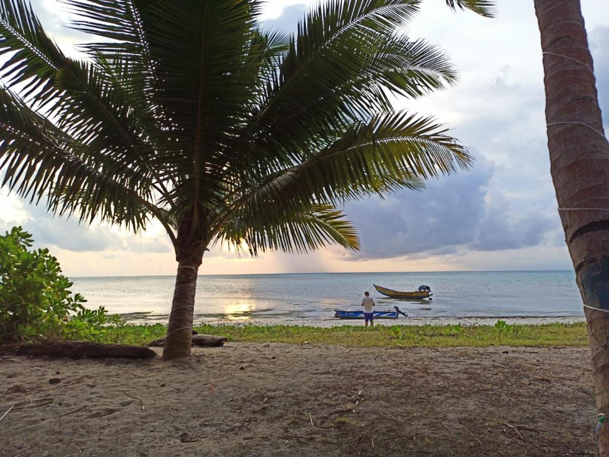Honey Moon Beach Resort ANDAMAN AND NICOBAR ISLANDS Exterior photo